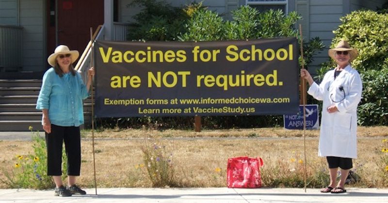 Medical freedom activists inform parents about their right not to vaccinate