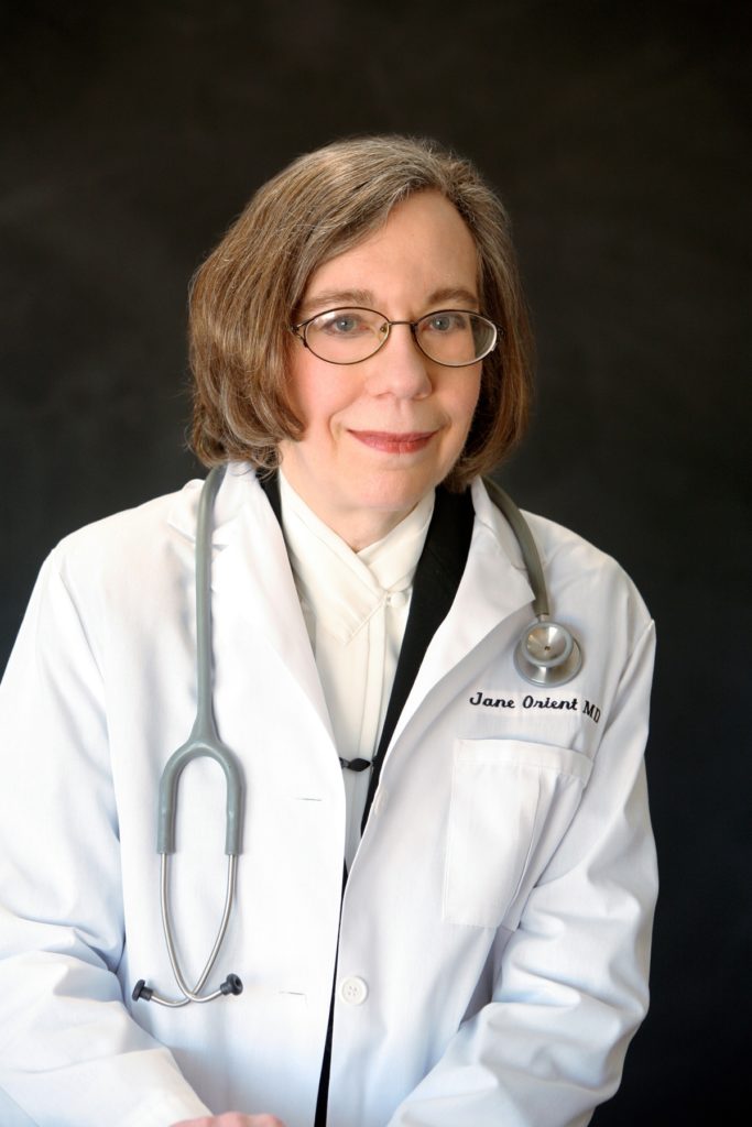 Jane Orient, M.D., is a Columbia-trained medical doctor. She recommends patients educate themselves about the necessity of the forthcoming COVID-19 vaccine. Via Jennifer Margulis, Ph.D.